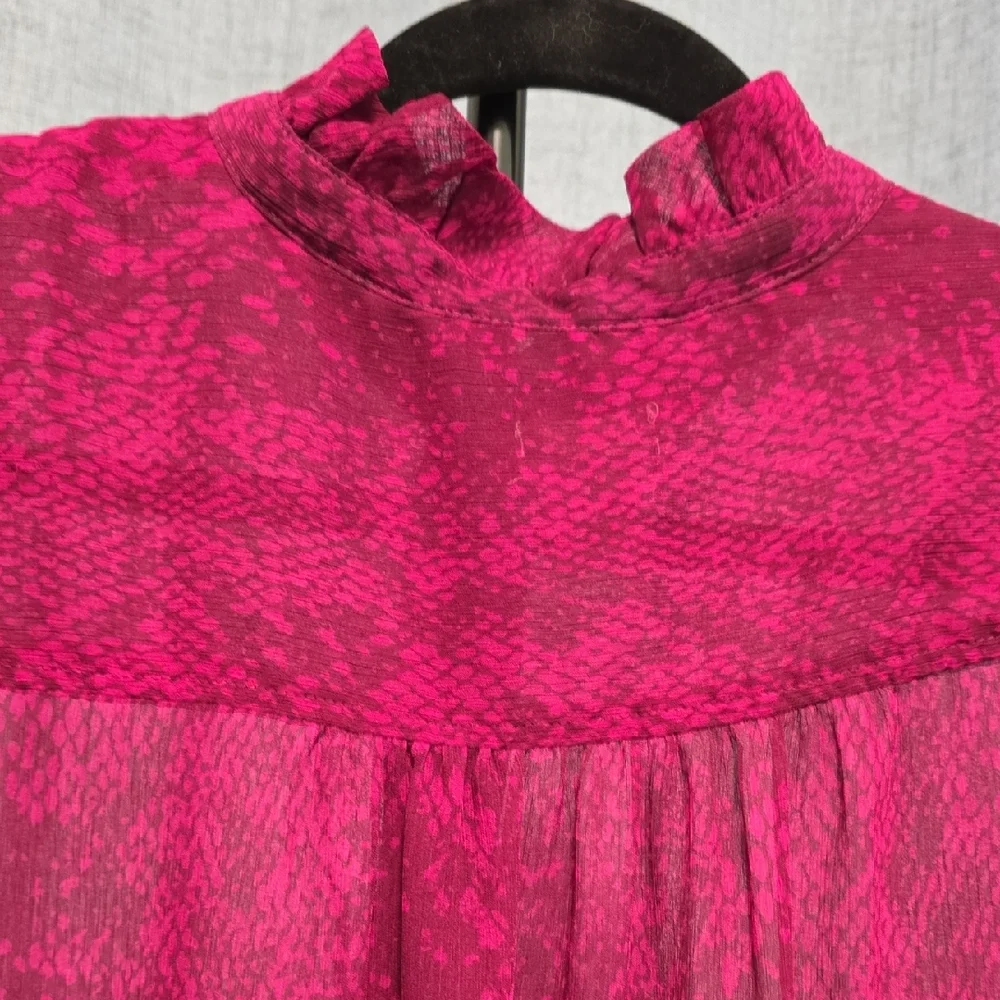 Chico's Vibrant Pink Snakeskin Pattern Sheer Blouse With Ruffles Size 12=Chicos2